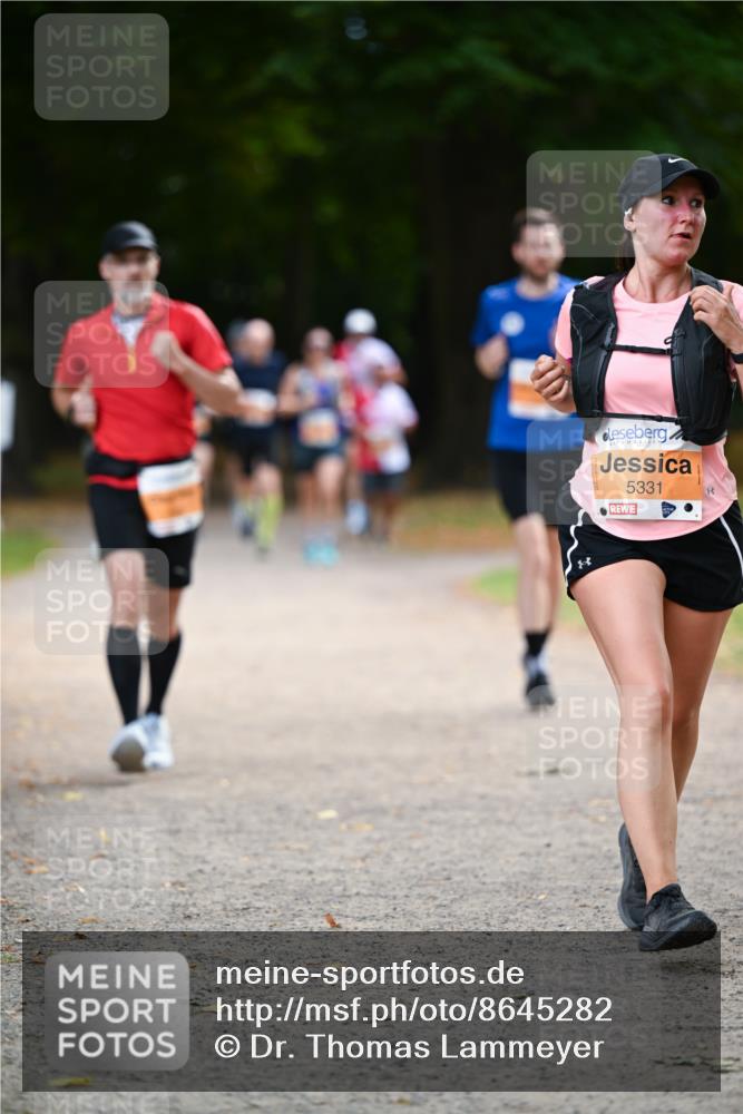 31.08.2025 - 21. Blankeneser Heldenlauf Dr. Thomas Lammeyer http://msf.ph/oto/8645282 31.08.2025 11:15:33 Laufen 5331 meine-sportfotos.de