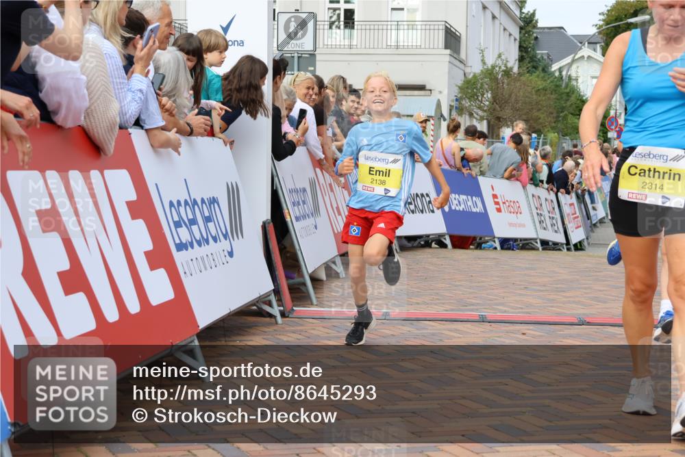 31.08.2025 - 21. Blankeneser Heldenlauf Strokosch-Dieckow http://msf.ph/oto/8645293 31.08.2025 10:22:45 Ziel 2314, 2138, 2372 meine-sportfotos.de