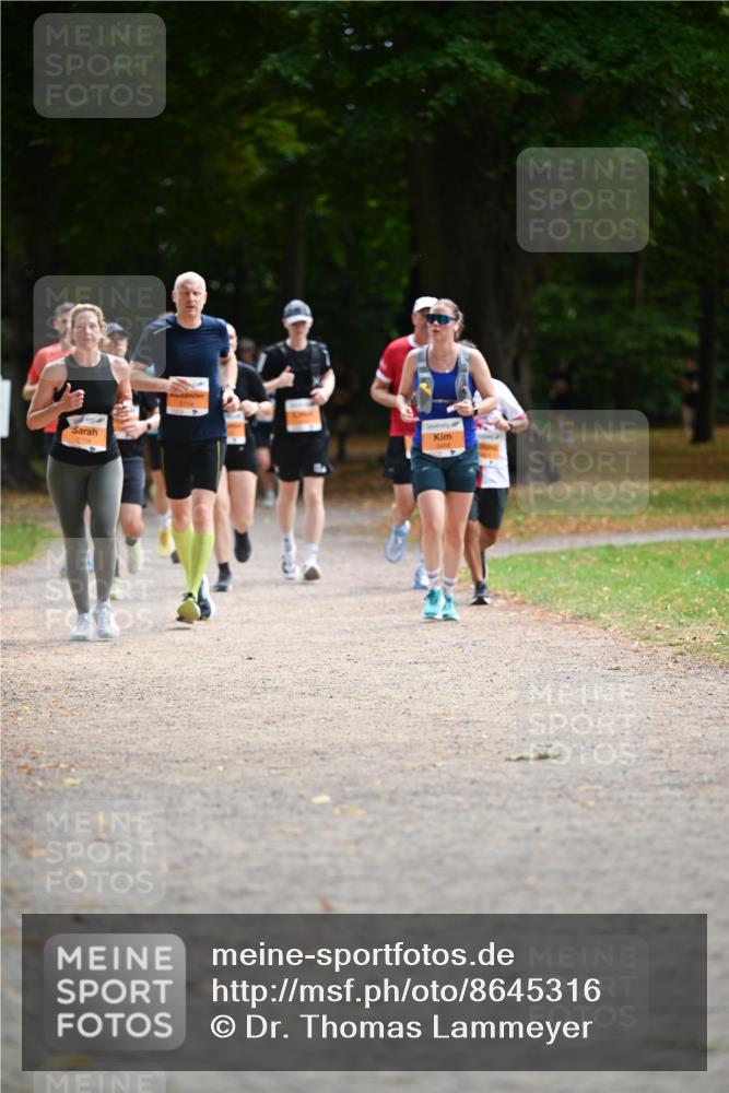 31.08.2025 - 21. Blankeneser Heldenlauf Dr. Thomas Lammeyer http://msf.ph/oto/8645316 31.08.2025 11:15:37 Laufen 6154 meine-sportfotos.de