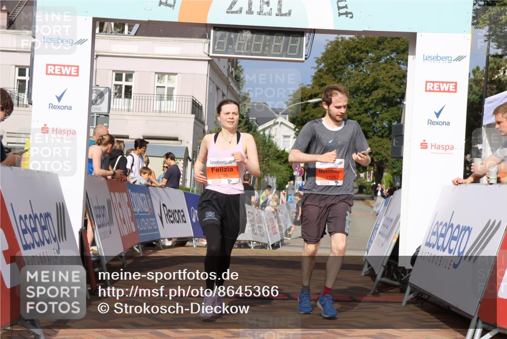 31.08.2025 - 21. Blankeneser Heldenlauf Strokosch-Dieckow http://msf.ph/oto/8645366 31.08.2025 09:57:16 Ziel 1109, 1105 meine-sportfotos.de