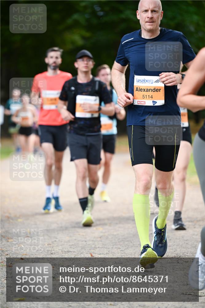 31.08.2025 - 21. Blankeneser Heldenlauf Dr. Thomas Lammeyer http://msf.ph/oto/8645371 31.08.2025 11:15:43 Laufen 5114 meine-sportfotos.de