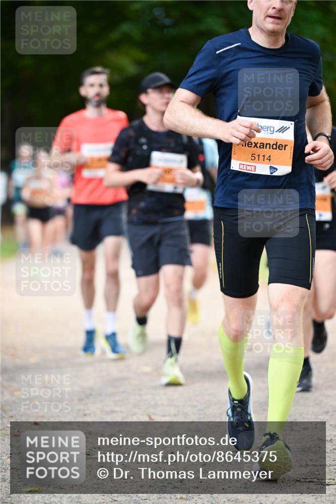 31.08.2025 - 21. Blankeneser Heldenlauf Dr. Thomas Lammeyer http://msf.ph/oto/8645375 31.08.2025 11:15:44 Laufen 5114 meine-sportfotos.de