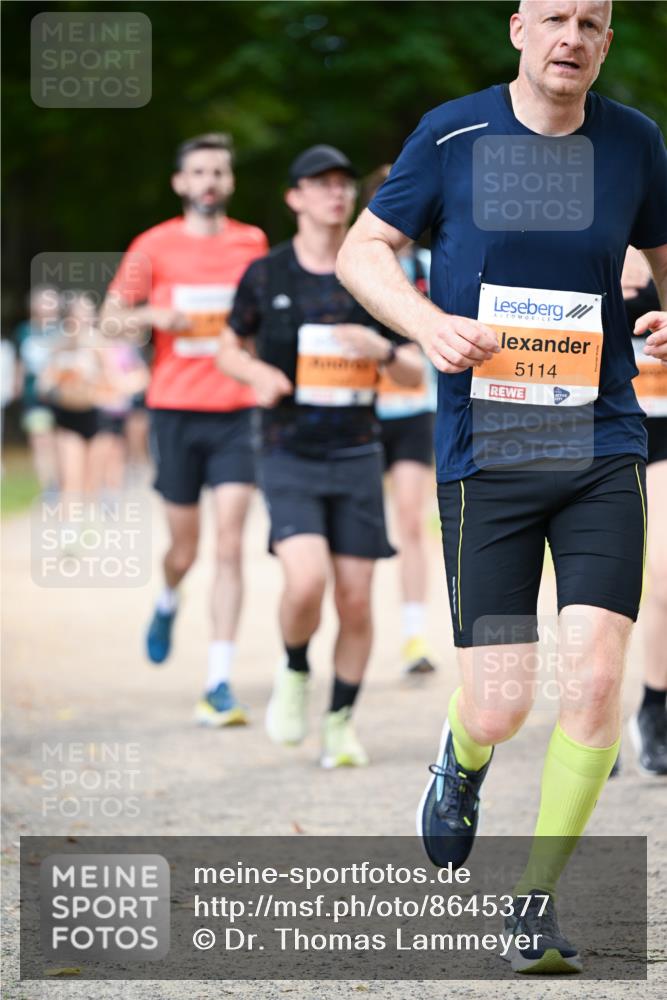 31.08.2025 - 21. Blankeneser Heldenlauf Dr. Thomas Lammeyer http://msf.ph/oto/8645377 31.08.2025 11:15:44 Laufen 5114 meine-sportfotos.de