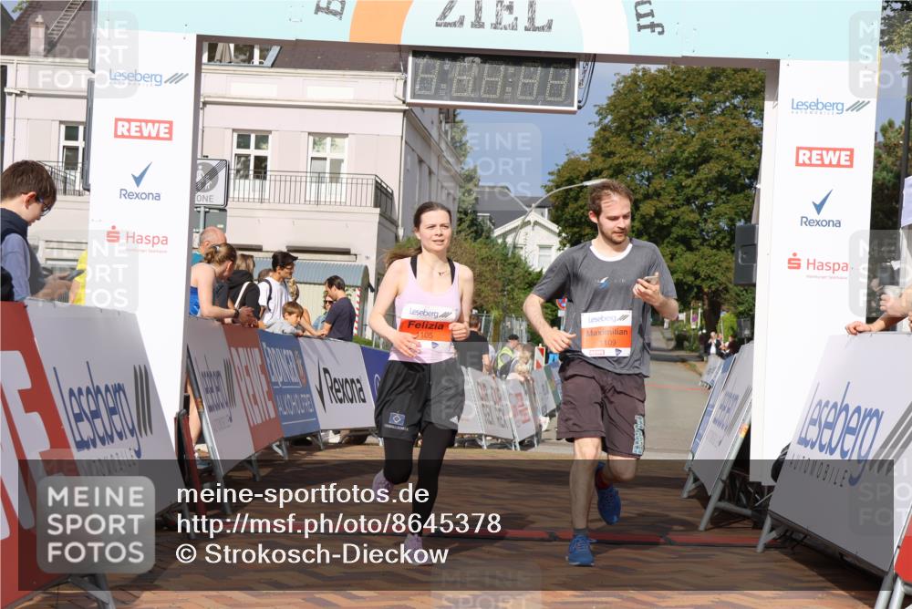 31.08.2025 - 21. Blankeneser Heldenlauf Strokosch-Dieckow http://msf.ph/oto/8645378 31.08.2025 09:57:16 Ziel 1109, 1105 meine-sportfotos.de
