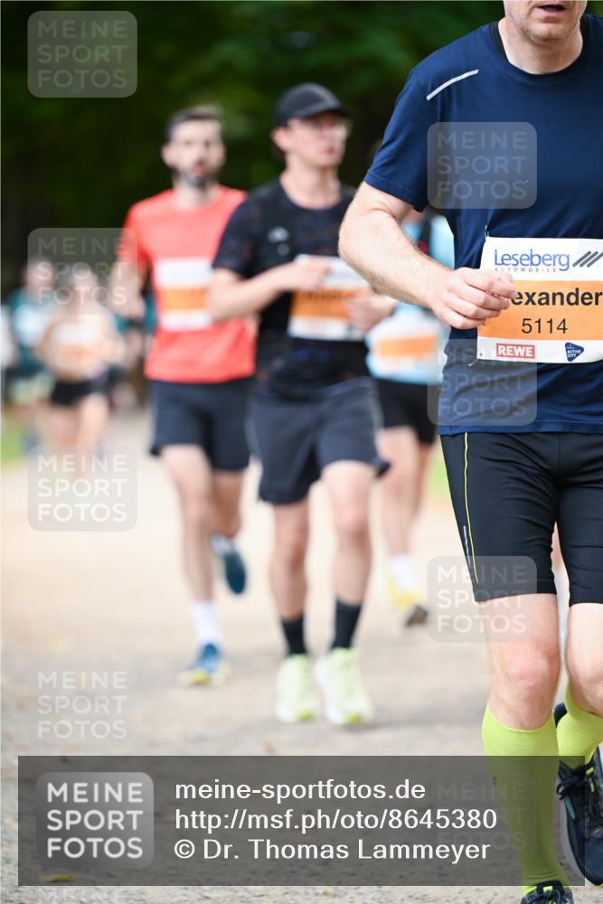 31.08.2025 - 21. Blankeneser Heldenlauf Dr. Thomas Lammeyer http://msf.ph/oto/8645380 31.08.2025 11:15:44 Laufen 5114 meine-sportfotos.de