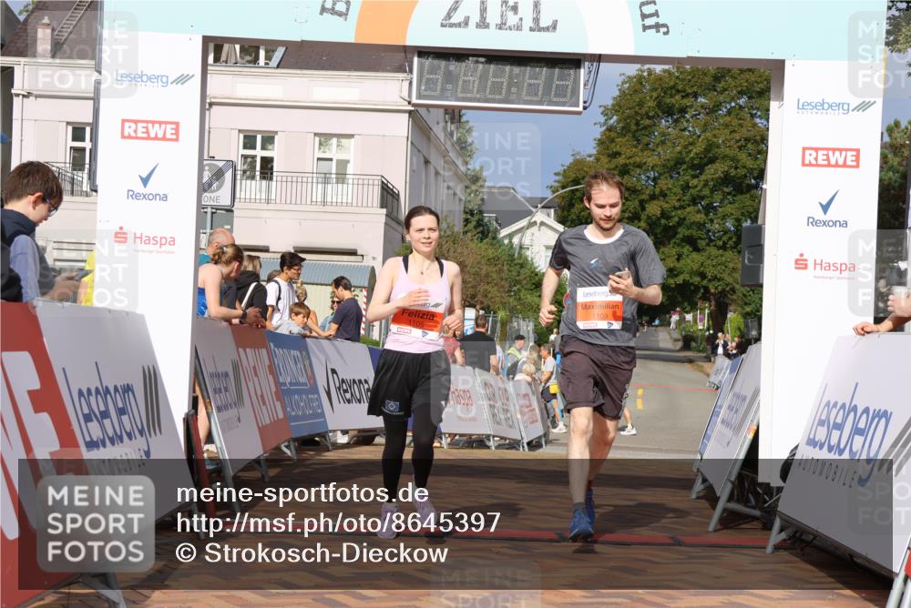 31.08.2025 - 21. Blankeneser Heldenlauf Strokosch-Dieckow http://msf.ph/oto/8645397 31.08.2025 09:57:16 Ziel 1109, 1105 meine-sportfotos.de