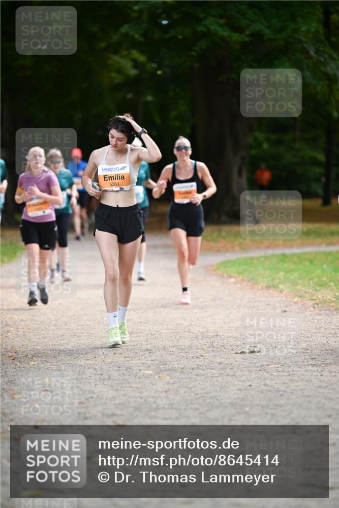 31.08.2025 - 21. Blankeneser Heldenlauf Dr. Thomas Lammeyer http://msf.ph/oto/8645414 31.08.2025 11:15:48 Laufen 5361 meine-sportfotos.de