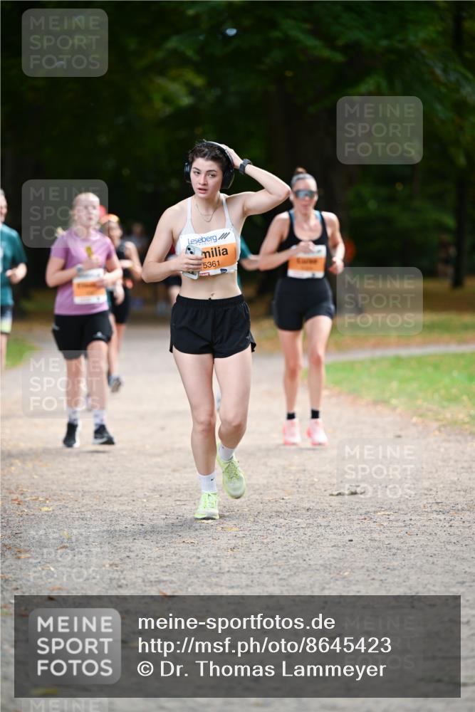 31.08.2025 - 21. Blankeneser Heldenlauf Dr. Thomas Lammeyer http://msf.ph/oto/8645423 31.08.2025 11:15:49 Laufen 5361 meine-sportfotos.de