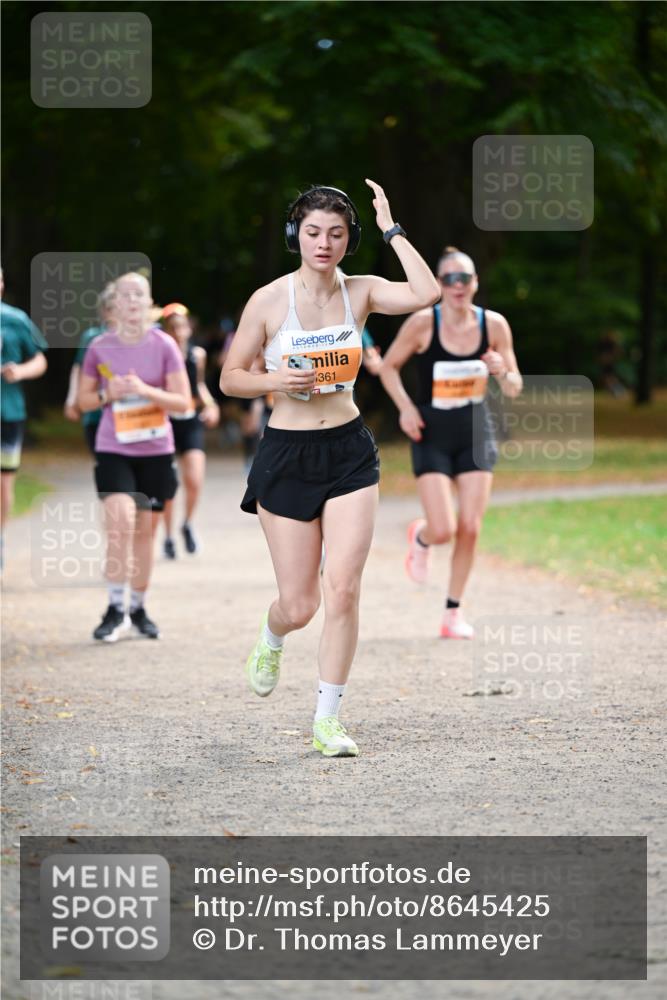 31.08.2025 - 21. Blankeneser Heldenlauf Dr. Thomas Lammeyer http://msf.ph/oto/8645425 31.08.2025 11:15:49 Laufen 361 meine-sportfotos.de