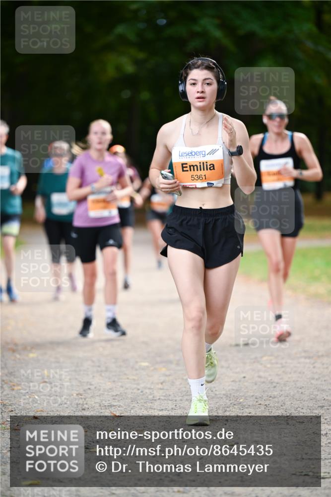 31.08.2025 - 21. Blankeneser Heldenlauf Dr. Thomas Lammeyer http://msf.ph/oto/8645435 31.08.2025 11:15:50 Laufen 5361 meine-sportfotos.de