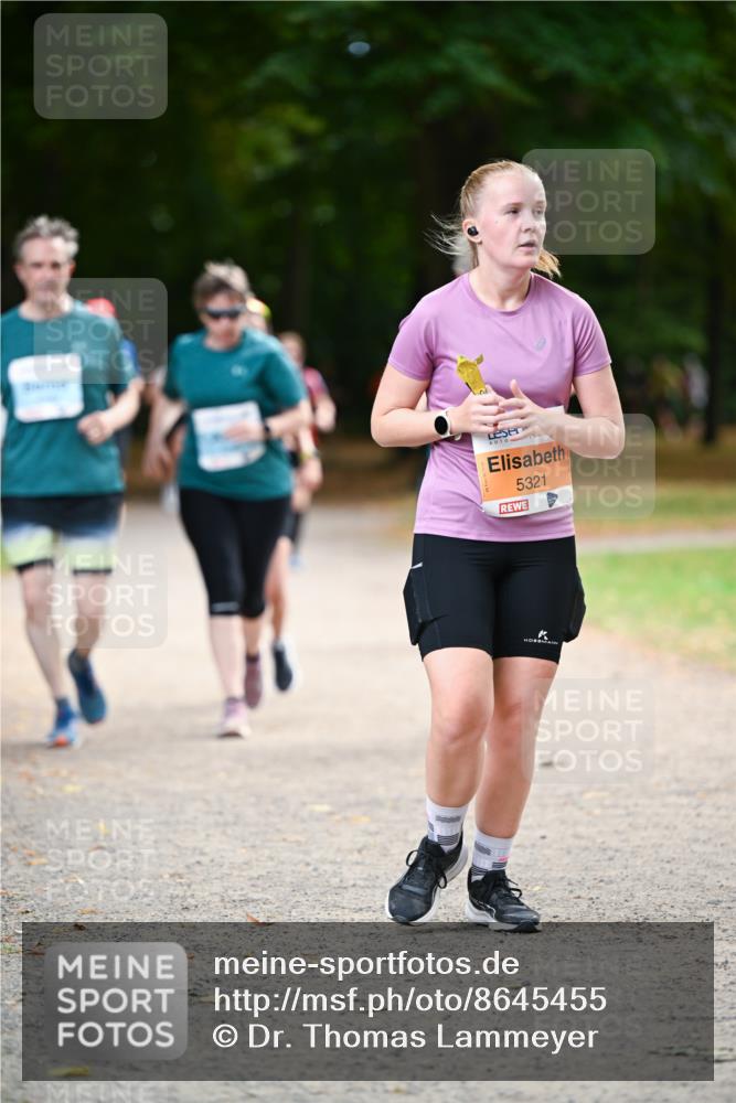 31.08.2025 - 21. Blankeneser Heldenlauf Dr. Thomas Lammeyer http://msf.ph/oto/8645455 31.08.2025 11:15:52 Laufen 5321 meine-sportfotos.de