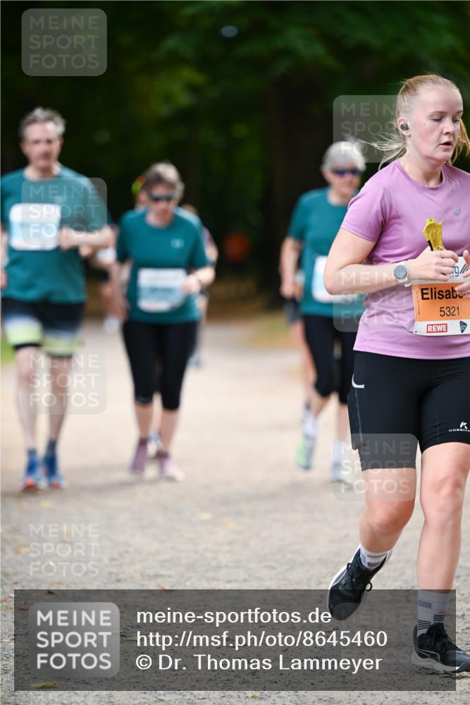 31.08.2025 - 21. Blankeneser Heldenlauf Dr. Thomas Lammeyer http://msf.ph/oto/8645460 31.08.2025 11:15:52 Laufen 5321 meine-sportfotos.de