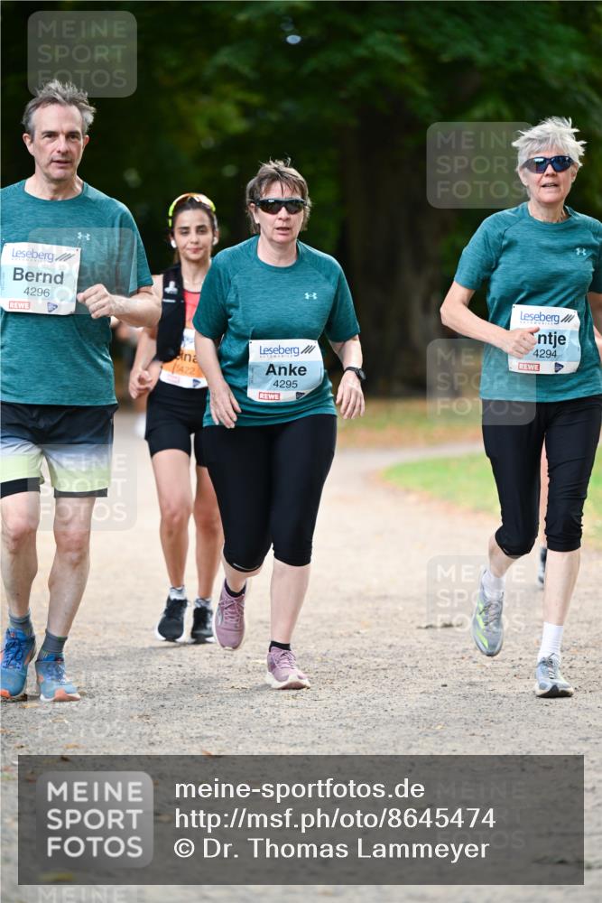 31.08.2025 - 21. Blankeneser Heldenlauf Dr. Thomas Lammeyer http://msf.ph/oto/8645474 31.08.2025 11:15:54 Laufen 4296, 5422, 4295, 4294 meine-sportfotos.de