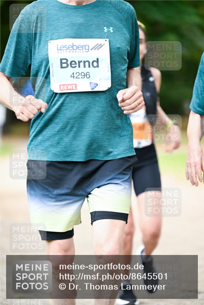 31.08.2025 - 21. Blankeneser Heldenlauf Dr. Thomas Lammeyer http://msf.ph/oto/8645501 31.08.2025 11:15:57 Laufen 4296 meine-sportfotos.de
