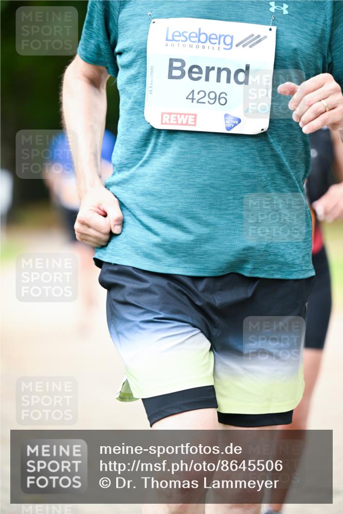 31.08.2025 - 21. Blankeneser Heldenlauf Dr. Thomas Lammeyer http://msf.ph/oto/8645506 31.08.2025 11:15:57 Laufen 21, 1, 4296 meine-sportfotos.de