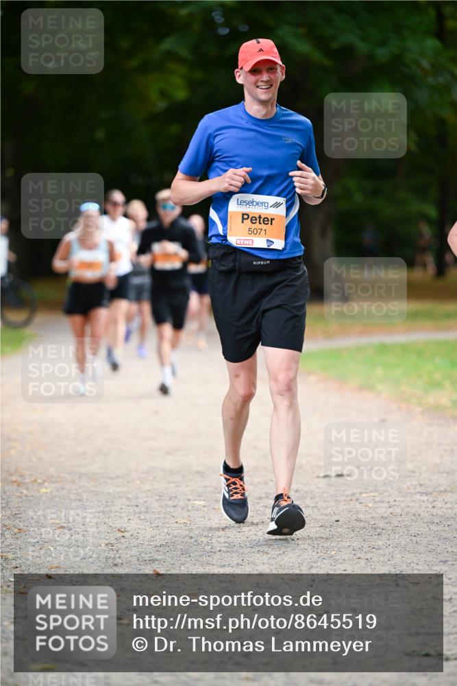 31.08.2025 - 21. Blankeneser Heldenlauf Dr. Thomas Lammeyer http://msf.ph/oto/8645519 31.08.2025 11:15:59 Laufen 5071 meine-sportfotos.de