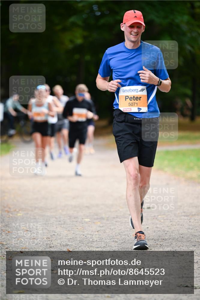 31.08.2025 - 21. Blankeneser Heldenlauf Dr. Thomas Lammeyer http://msf.ph/oto/8645523 31.08.2025 11:16:00 Laufen 5071 meine-sportfotos.de