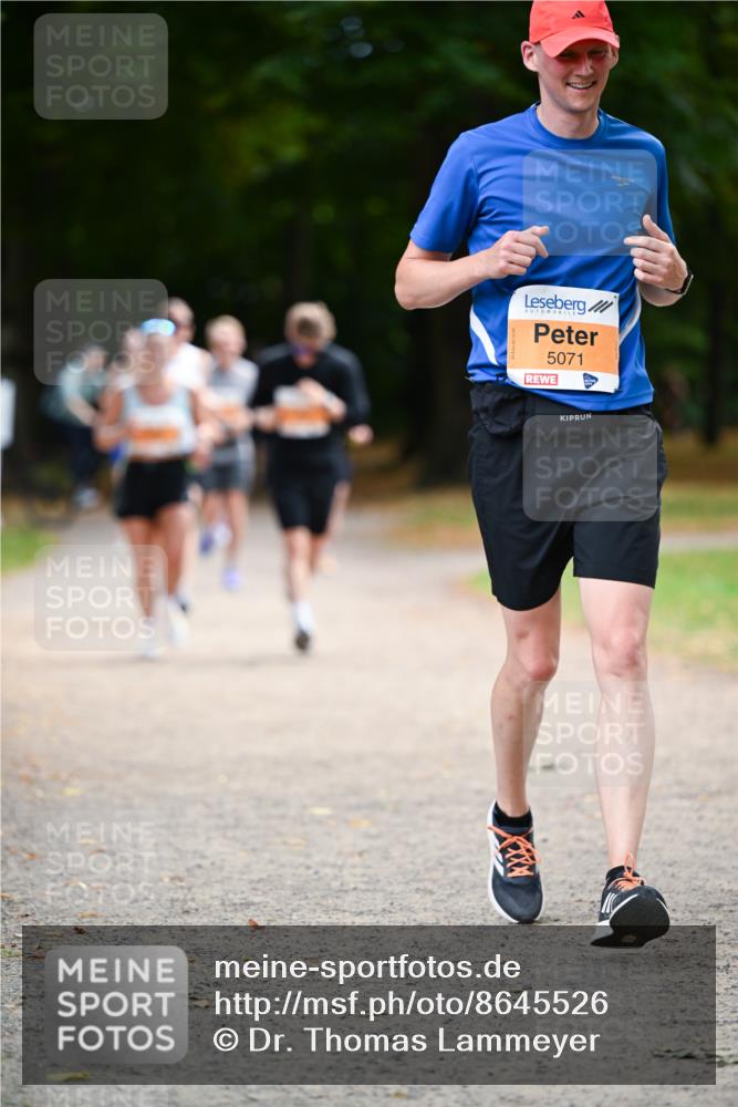31.08.2025 - 21. Blankeneser Heldenlauf Dr. Thomas Lammeyer http://msf.ph/oto/8645526 31.08.2025 11:16:00 Laufen 5071 meine-sportfotos.de