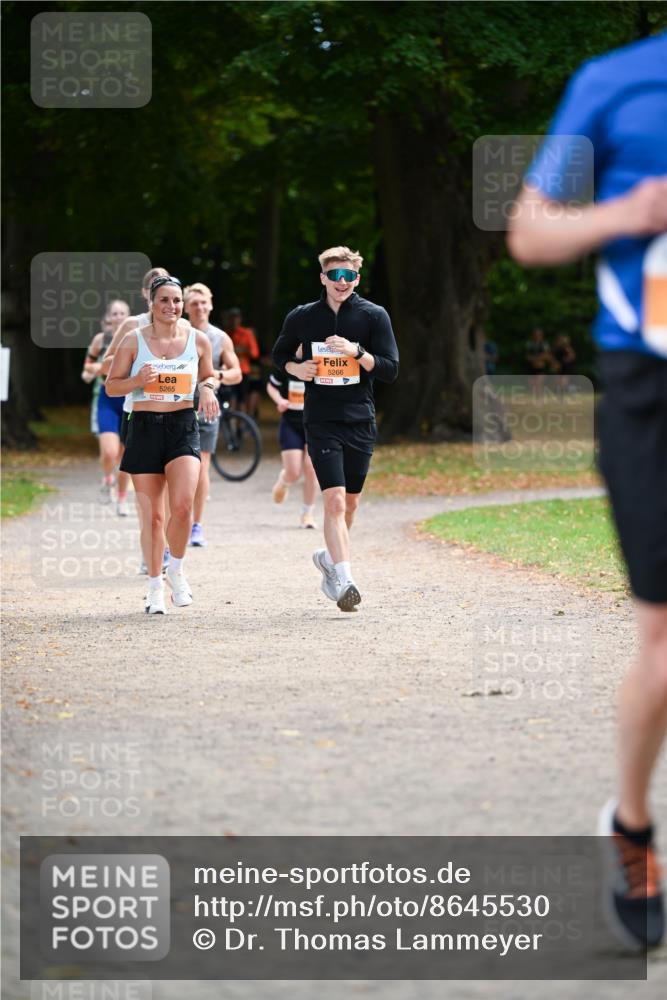 31.08.2025 - 21. Blankeneser Heldenlauf Dr. Thomas Lammeyer http://msf.ph/oto/8645530 31.08.2025 11:16:01 Laufen 5265, 5266 meine-sportfotos.de