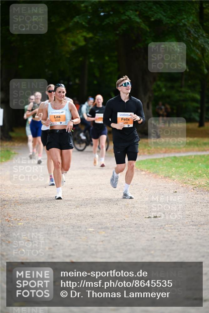 31.08.2025 - 21. Blankeneser Heldenlauf Dr. Thomas Lammeyer http://msf.ph/oto/8645535 31.08.2025 11:16:01 Laufen 5265, 5266 meine-sportfotos.de