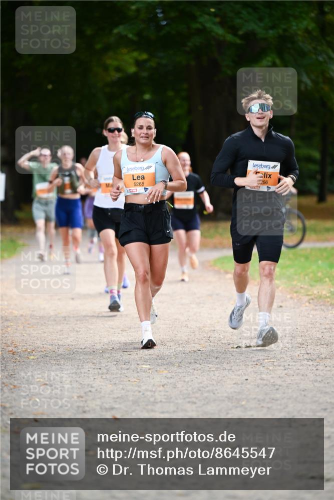 31.08.2025 - 21. Blankeneser Heldenlauf Dr. Thomas Lammeyer http://msf.ph/oto/8645547 31.08.2025 11:16:02 Laufen 5265, 266 meine-sportfotos.de