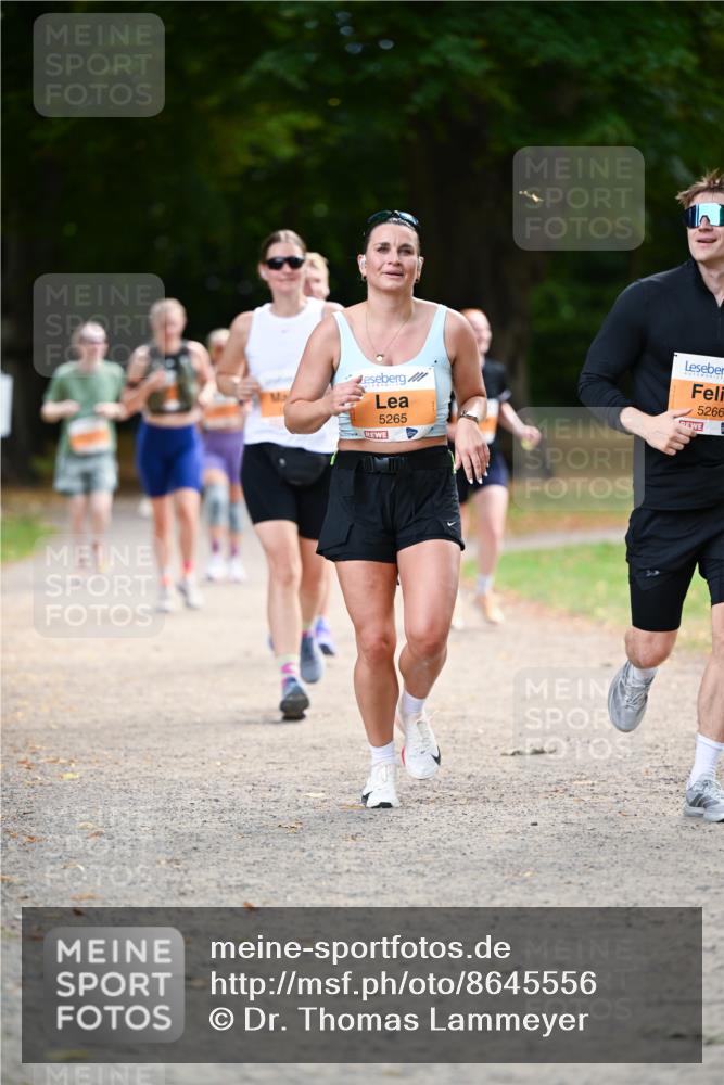 31.08.2025 - 21. Blankeneser Heldenlauf Dr. Thomas Lammeyer http://msf.ph/oto/8645556 31.08.2025 11:16:03 Laufen 5265, 5266 meine-sportfotos.de