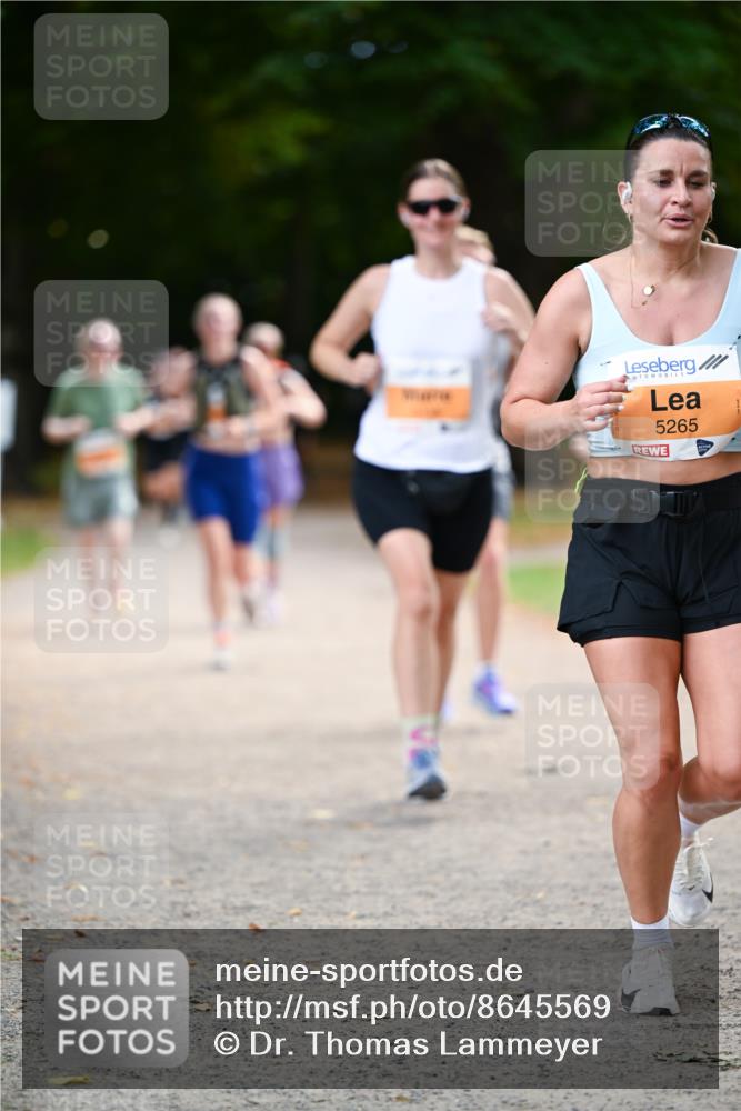 31.08.2025 - 21. Blankeneser Heldenlauf Dr. Thomas Lammeyer http://msf.ph/oto/8645569 31.08.2025 11:16:05 Laufen 5265 meine-sportfotos.de