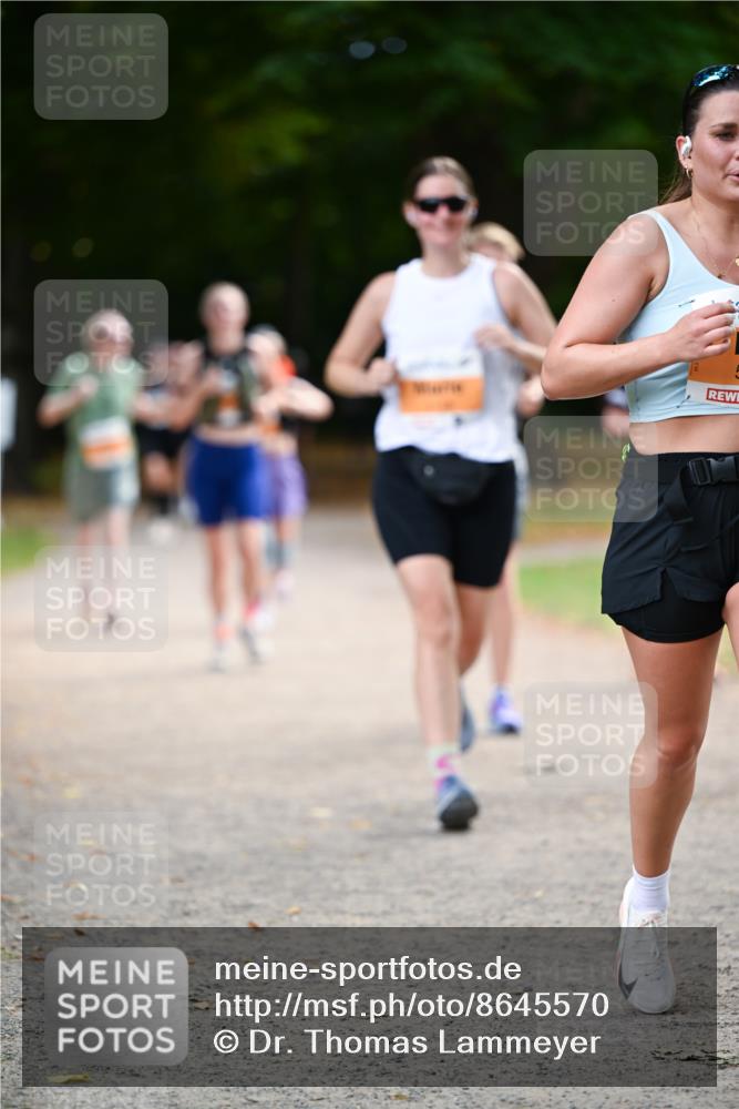 31.08.2025 - 21. Blankeneser Heldenlauf Dr. Thomas Lammeyer http://msf.ph/oto/8645570 31.08.2025 11:16:05 Laufen  meine-sportfotos.de