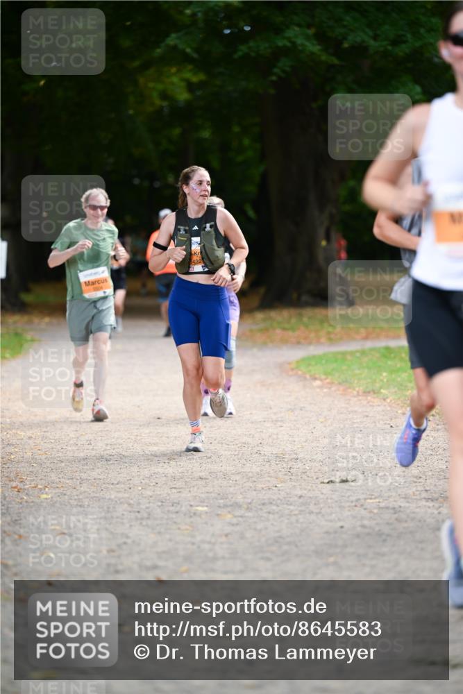 31.08.2025 - 21. Blankeneser Heldenlauf Dr. Thomas Lammeyer http://msf.ph/oto/8645583 31.08.2025 11:16:06 Laufen 5432 meine-sportfotos.de