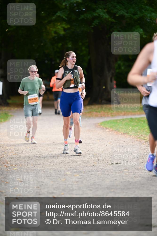 31.08.2025 - 21. Blankeneser Heldenlauf Dr. Thomas Lammeyer http://msf.ph/oto/8645584 31.08.2025 11:16:06 Laufen 5504, 434 meine-sportfotos.de