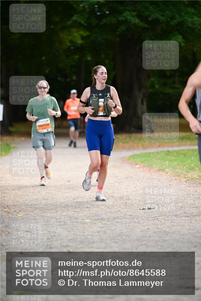 31.08.2025 - 21. Blankeneser Heldenlauf Dr. Thomas Lammeyer http://msf.ph/oto/8645588 31.08.2025 11:16:06 Laufen 432 meine-sportfotos.de
