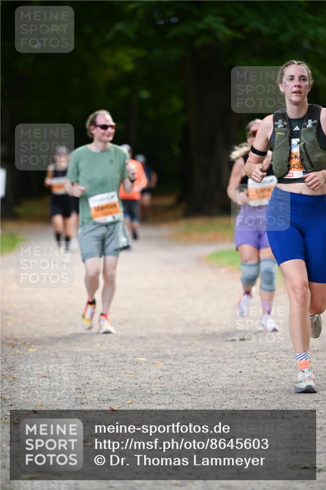 31.08.2025 - 21. Blankeneser Heldenlauf Dr. Thomas Lammeyer http://msf.ph/oto/8645603 31.08.2025 11:16:08 Laufen 5432 meine-sportfotos.de