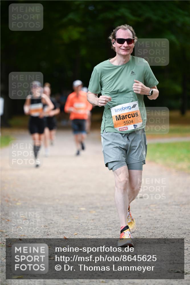 31.08.2025 - 21. Blankeneser Heldenlauf Dr. Thomas Lammeyer http://msf.ph/oto/8645625 31.08.2025 11:16:10 Laufen 8, 5504 meine-sportfotos.de