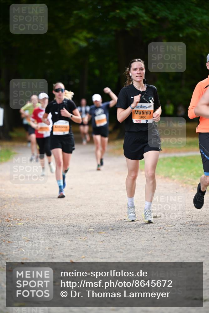31.08.2025 - 21. Blankeneser Heldenlauf Dr. Thomas Lammeyer http://msf.ph/oto/8645672 31.08.2025 11:16:16 Laufen 5686 meine-sportfotos.de