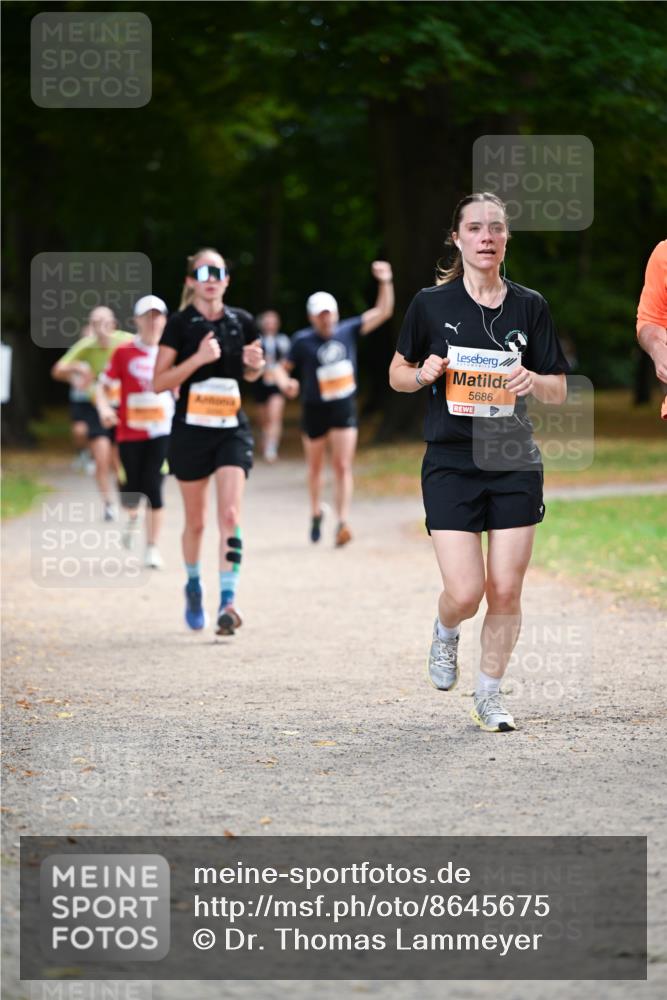 31.08.2025 - 21. Blankeneser Heldenlauf Dr. Thomas Lammeyer http://msf.ph/oto/8645675 31.08.2025 11:16:16 Laufen 5686 meine-sportfotos.de