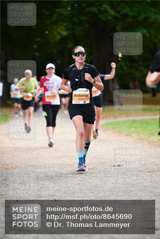 31.08.2025 - 21. Blankeneser Heldenlauf Dr. Thomas Lammeyer http://msf.ph/oto/8645690 31.08.2025 11:16:18 Laufen 5295 meine-sportfotos.de