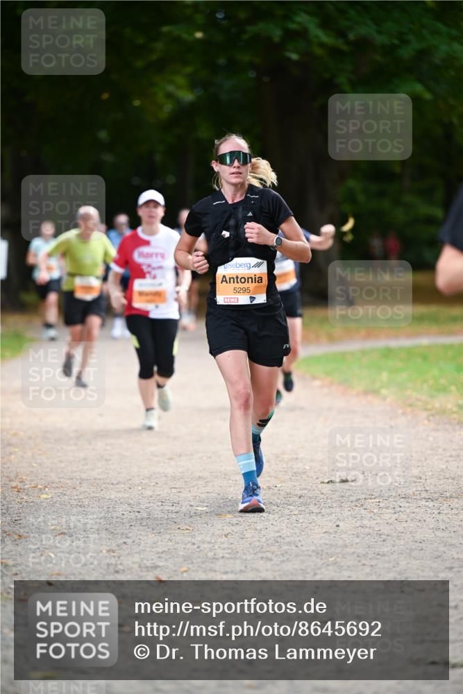 31.08.2025 - 21. Blankeneser Heldenlauf Dr. Thomas Lammeyer http://msf.ph/oto/8645692 31.08.2025 11:16:18 Laufen 5295 meine-sportfotos.de
