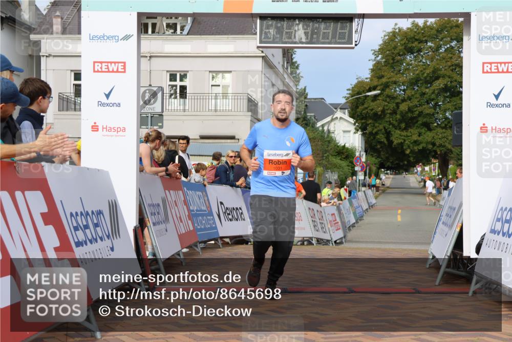 31.08.2025 - 21. Blankeneser Heldenlauf Strokosch-Dieckow http://msf.ph/oto/8645698 31.08.2025 09:54:56 Ziel 1031, 1020 meine-sportfotos.de