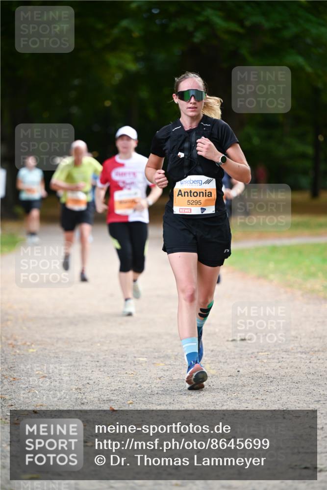 31.08.2025 - 21. Blankeneser Heldenlauf Dr. Thomas Lammeyer http://msf.ph/oto/8645699 31.08.2025 11:16:19 Laufen 5295 meine-sportfotos.de