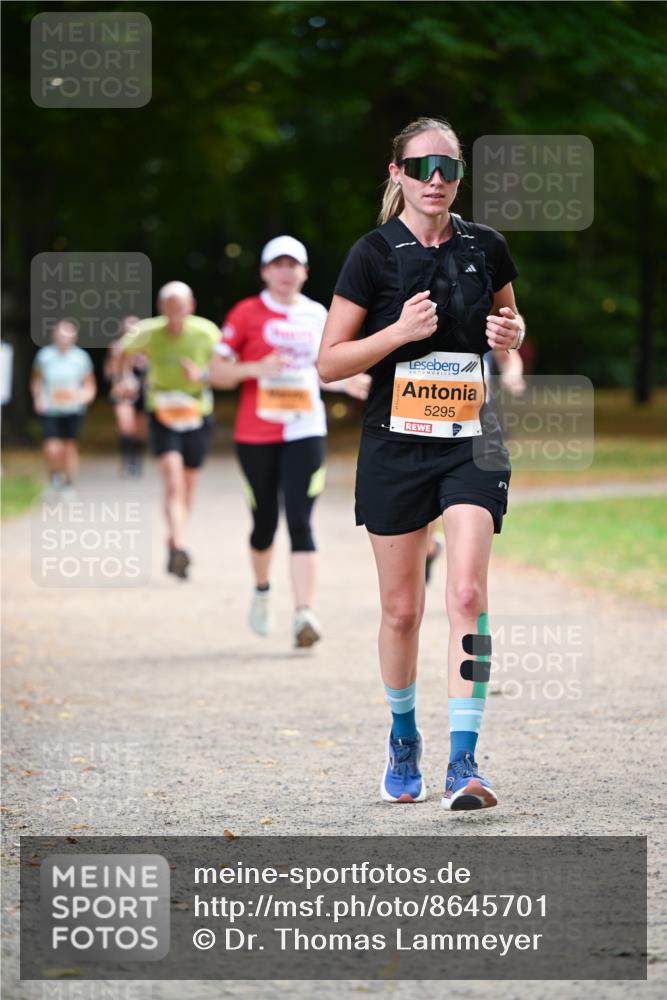 31.08.2025 - 21. Blankeneser Heldenlauf Dr. Thomas Lammeyer http://msf.ph/oto/8645701 31.08.2025 11:16:19 Laufen 5295 meine-sportfotos.de