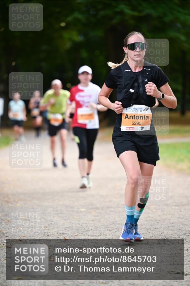 31.08.2025 - 21. Blankeneser Heldenlauf Dr. Thomas Lammeyer http://msf.ph/oto/8645703 31.08.2025 11:16:19 Laufen 5295 meine-sportfotos.de