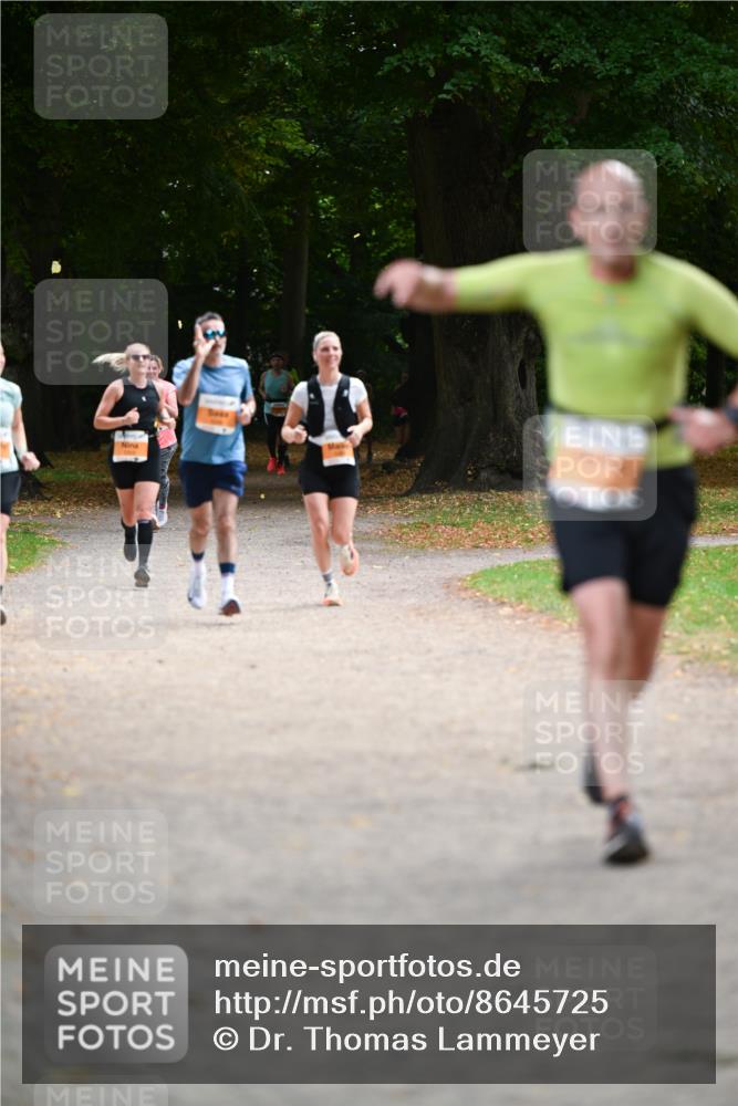 31.08.2025 - 21. Blankeneser Heldenlauf Dr. Thomas Lammeyer http://msf.ph/oto/8645725 31.08.2025 11:16:23 Laufen  meine-sportfotos.de