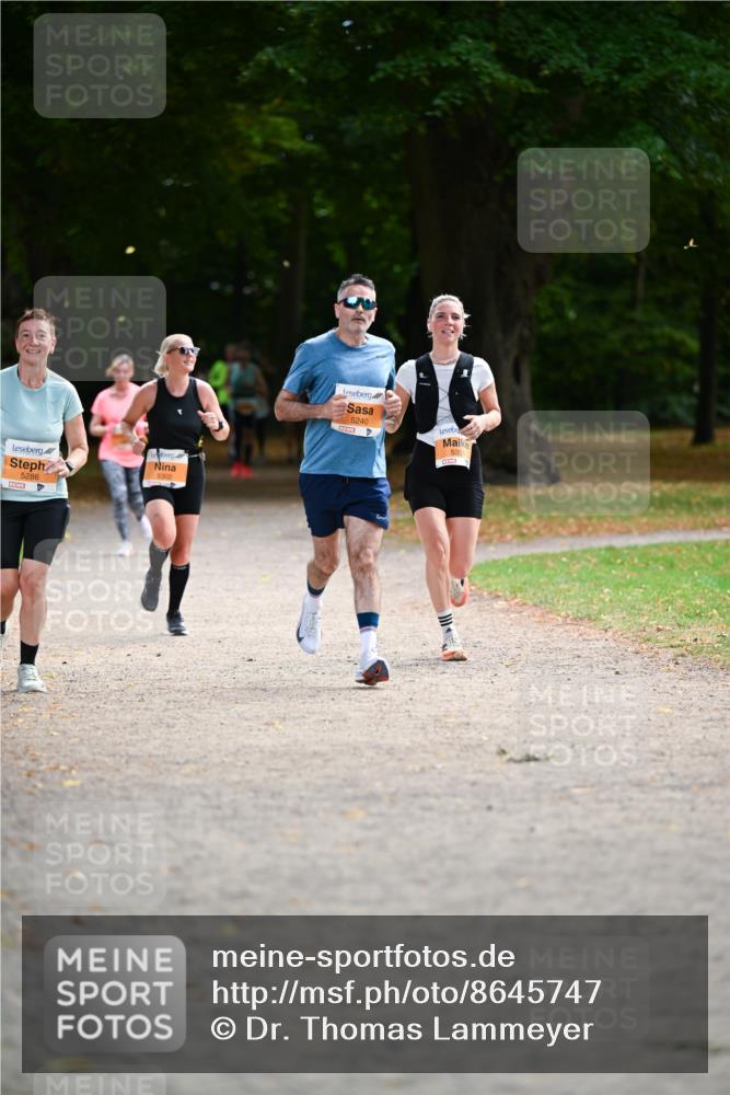 31.08.2025 - 21. Blankeneser Heldenlauf Dr. Thomas Lammeyer http://msf.ph/oto/8645747 31.08.2025 11:16:25 Laufen 5286, 5302, 5240, 5351 meine-sportfotos.de