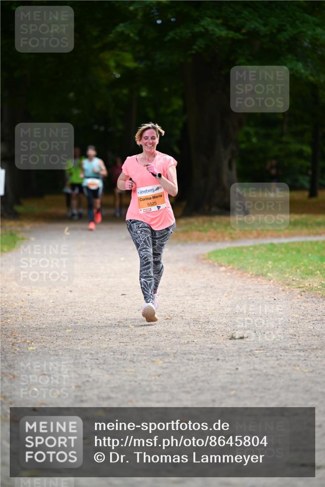 31.08.2025 - 21. Blankeneser Heldenlauf Dr. Thomas Lammeyer http://msf.ph/oto/8645804 31.08.2025 11:16:31 Laufen 5525 meine-sportfotos.de