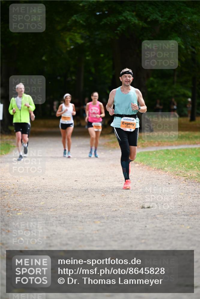 31.08.2025 - 21. Blankeneser Heldenlauf Dr. Thomas Lammeyer http://msf.ph/oto/8645828 31.08.2025 11:16:40 Laufen 5405 meine-sportfotos.de
