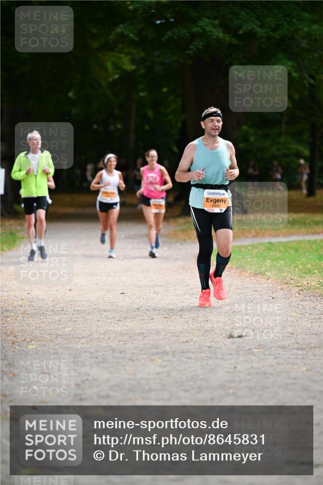 31.08.2025 - 21. Blankeneser Heldenlauf Dr. Thomas Lammeyer http://msf.ph/oto/8645831 31.08.2025 11:16:40 Laufen 5405 meine-sportfotos.de