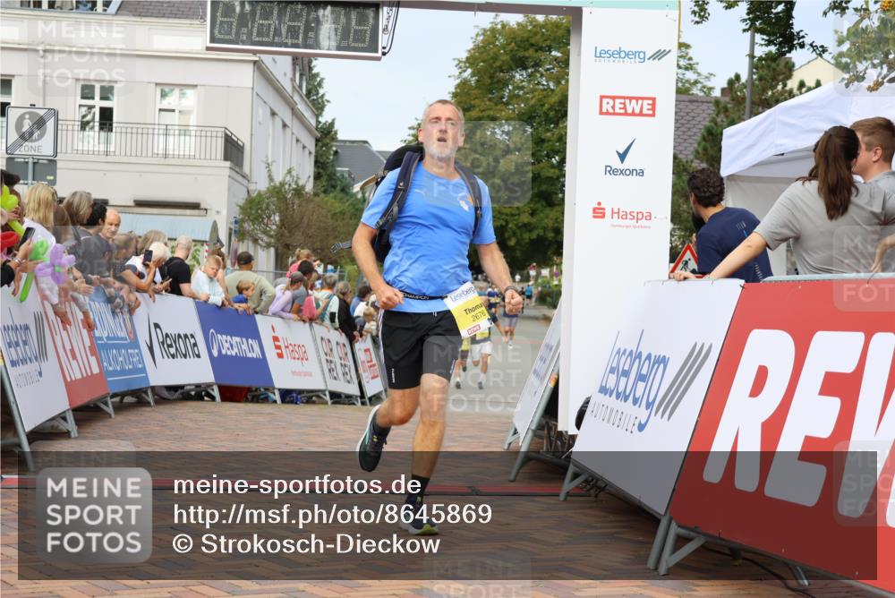 31.08.2025 - 21. Blankeneser Heldenlauf Strokosch-Dieckow http://msf.ph/oto/8645869 31.08.2025 10:22:11 Ziel 2676, 2593 meine-sportfotos.de