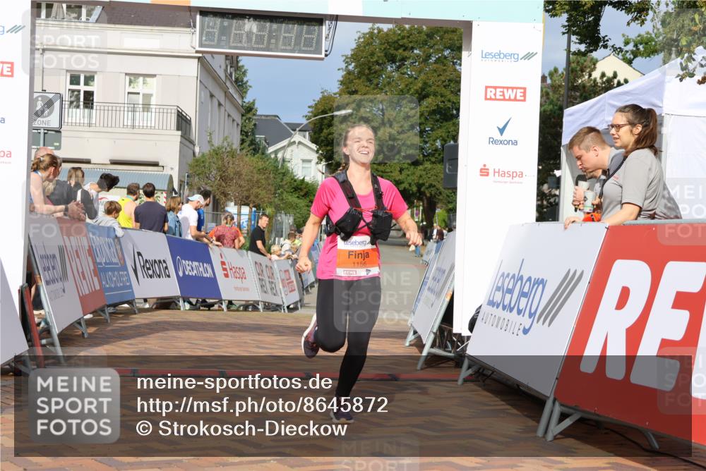 31.08.2025 - 21. Blankeneser Heldenlauf Strokosch-Dieckow http://msf.ph/oto/8645872 31.08.2025 09:54:42 Ziel 1156 meine-sportfotos.de