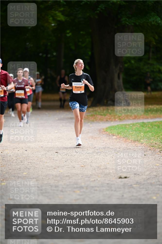 31.08.2025 - 21. Blankeneser Heldenlauf Dr. Thomas Lammeyer http://msf.ph/oto/8645903 31.08.2025 11:16:56 Laufen 5687 meine-sportfotos.de