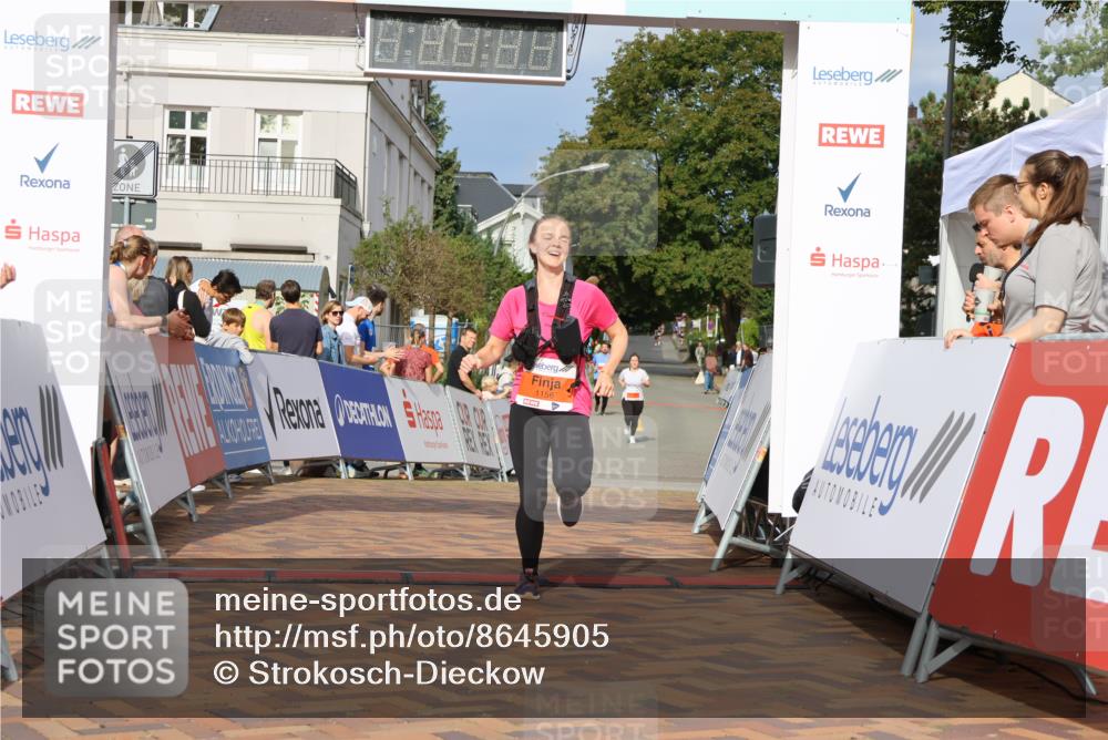 31.08.2025 - 21. Blankeneser Heldenlauf Strokosch-Dieckow http://msf.ph/oto/8645905 31.08.2025 09:54:42 Ziel 1156 meine-sportfotos.de